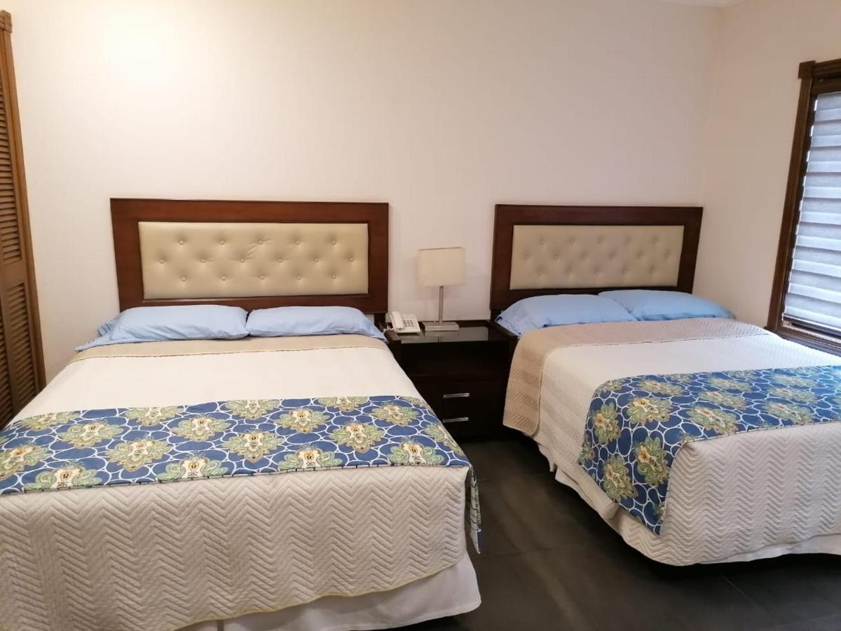 Suites Casa Blanca Santa Cruz de La Sierra Esterno foto