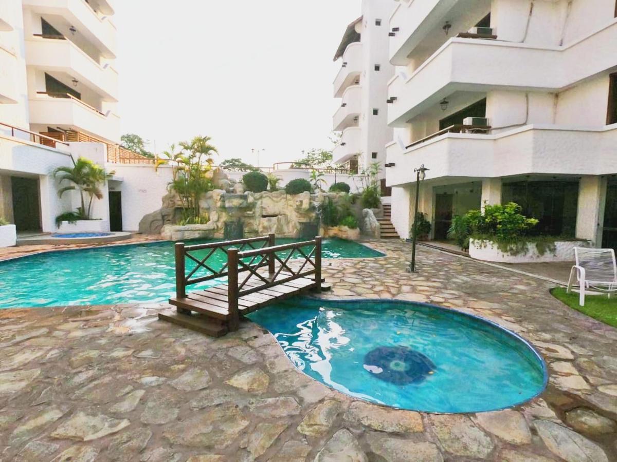 Suites Casa Blanca Santa Cruz de La Sierra Esterno foto