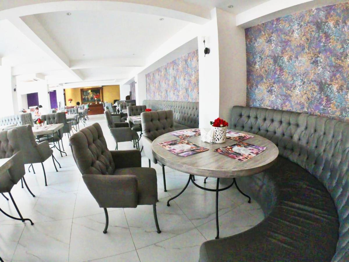 Suites Casa Blanca Santa Cruz de La Sierra Esterno foto